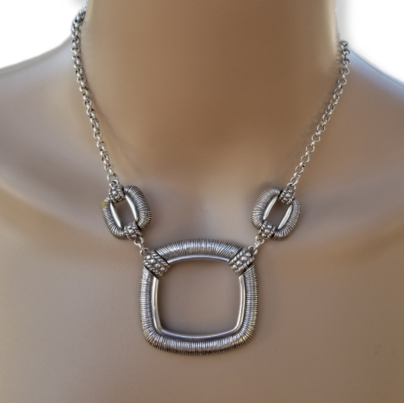 BRIGHTON SILVERTONED OPEN TRIPLE SQUARE PENDANTS & CHAIN NECKLACE - Picture 1 of 8